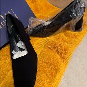 Black square toe shoe